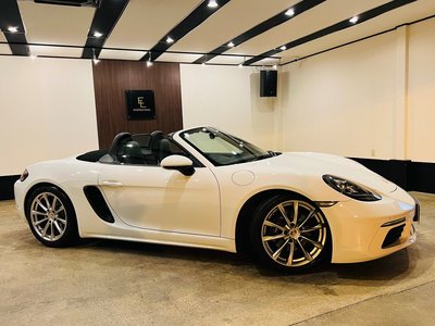 صورة 4 لـ 2016 Porsche 718