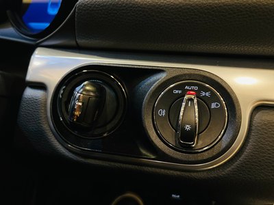 صورة 26 لـ 2016 Porsche 718