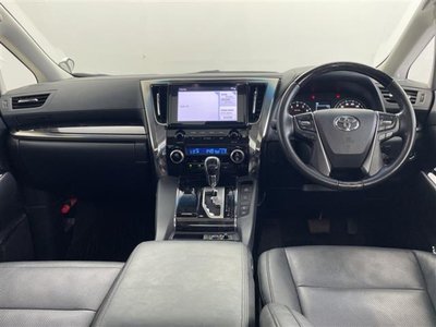 صورة 4 لـ 2022 Toyota ALPHARD