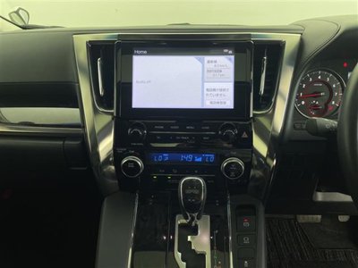 صورة 34 لـ 2022 Toyota ALPHARD