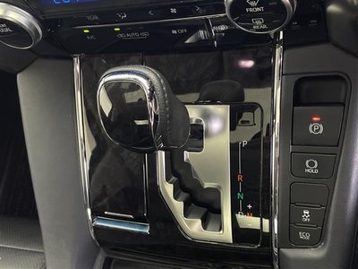 صورة 35 لـ 2022 Toyota ALPHARD