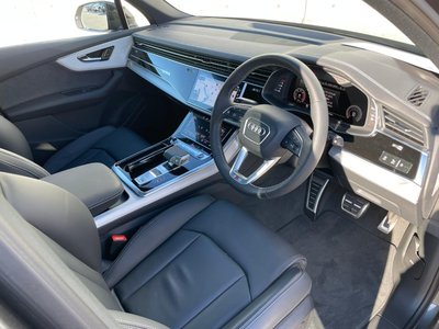 2024 AUDI Q7 photo 8