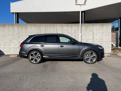 2024 AUDI Q7 photo 3