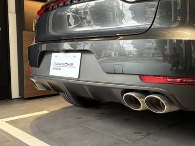 2021 Porsche MACAN thumbnail 20
