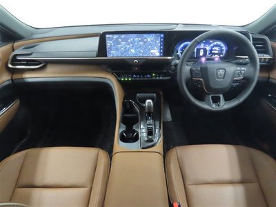 صورة 3 لـ 2026 Toyota CROWN ESTATE