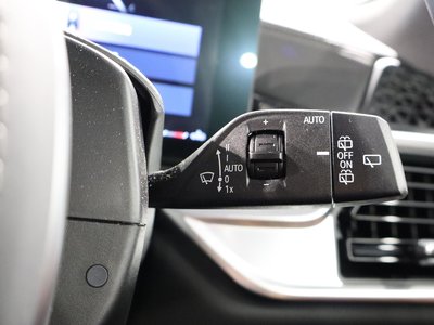 2025 BMW X5 thumbnail 35