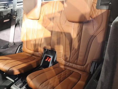 2025 BMW X5 thumbnail 64