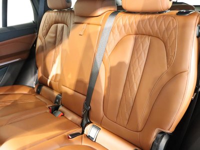 2025 BMW X5 thumbnail 57