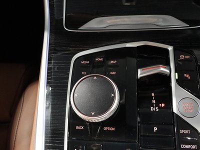 2025 BMW X5 thumbnail 32