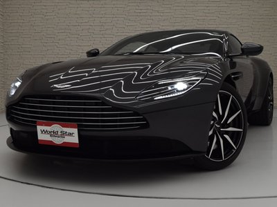 صورة 10 لـ 2019 Aston Martin DB11