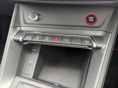 2022 AUDI RS Q3 — фото 26