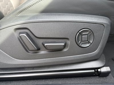 2022 AUDI RS Q3 — фото 40