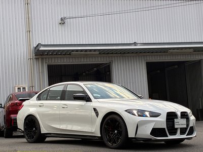 2026 BMW M3 SEDAN photo 3
