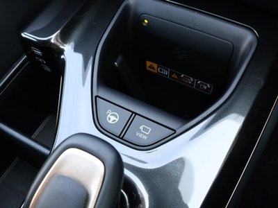 صورة 33 لـ 2024 Toyota CROWN SPORT