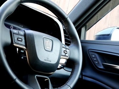 صورة 100 لـ 2024 Toyota CROWN SPORT