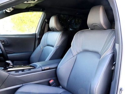 صورة 47 لـ 2024 Toyota CROWN SPORT