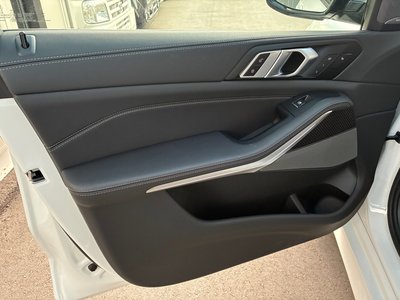 2025 BMW X5 thumbnail 17