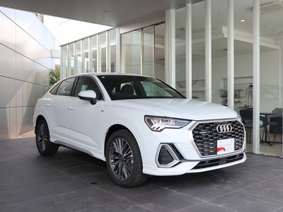 2025 AUDI Q3 SPORTBACK photo 3