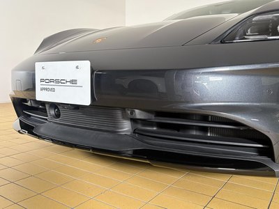 2026 Porsche TAYCAN photo 12