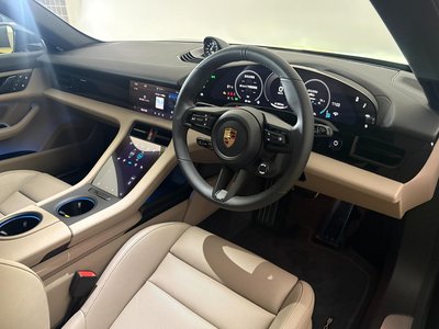 2026 Porsche TAYCAN thumbnail 20