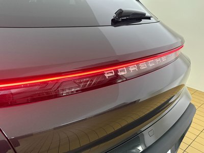 2026 Porsche TAYCAN photo 16