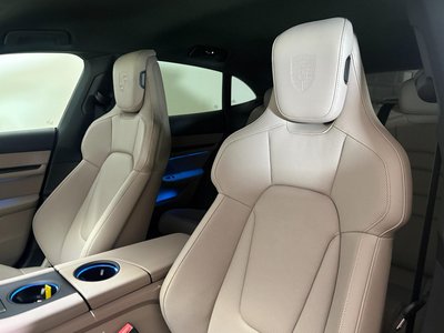 2026 Porsche TAYCAN thumbnail 41