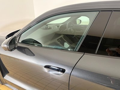 2026 Porsche TAYCAN photo 13