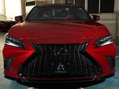 2024 Lexus ES photo 5