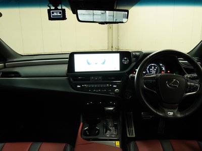 2024 Lexus ES thumbnail 51