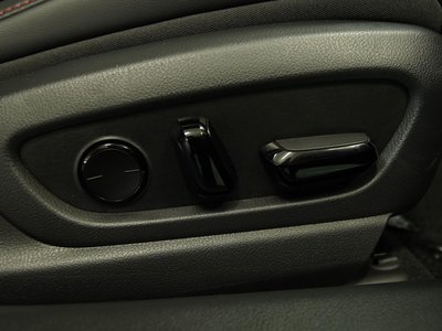 2024 Lexus ES thumbnail 36