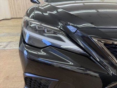 2021 Lexus LS thumbnail 24