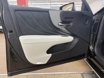 2021 Lexus LS thumbnail 50