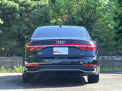 صورة مصغرة 10 لـ 2025 AUDI A8