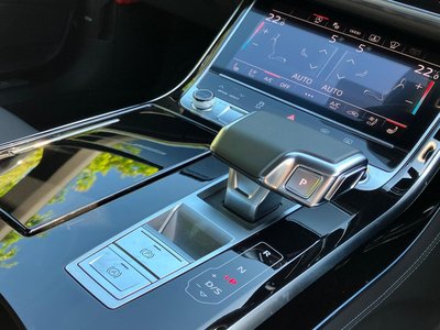 صورة مصغرة 22 لـ 2025 AUDI A8