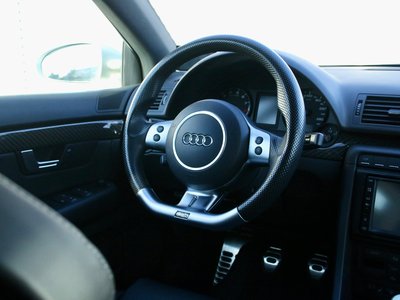 صورة 34 لـ 2006 AUDI RS4