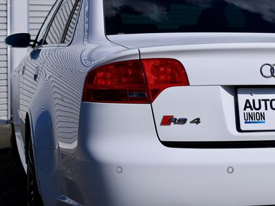 صورة 26 لـ 2006 AUDI RS4