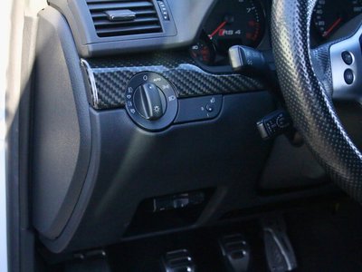 صورة 38 لـ 2006 AUDI RS4