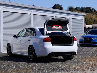 صورة 19 لـ 2006 AUDI RS4