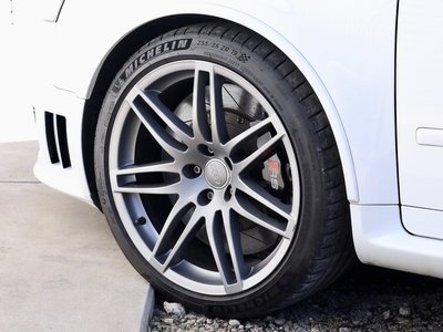 صورة 22 لـ 2006 AUDI RS4