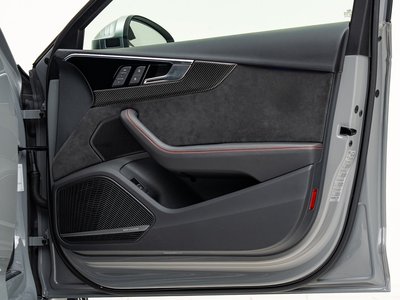 2021 AUDI RS4 AVANT 缩略图 24