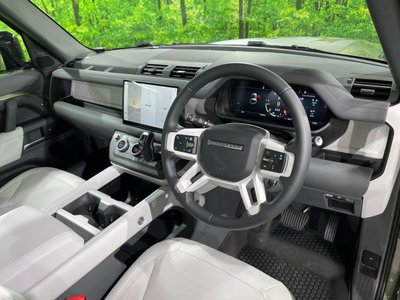 2025 LAND Rover DEFENDER 缩略图 32