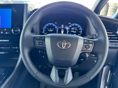 2026 Toyota ALPHARD — фото 38