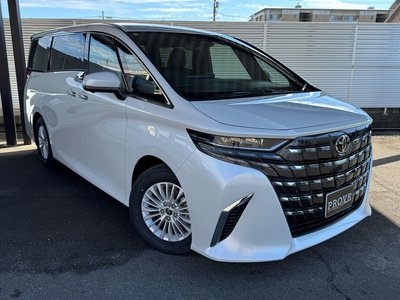2026 Toyota ALPHARD — фото 7