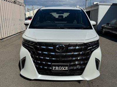 2026 Toyota ALPHARD — фото 8