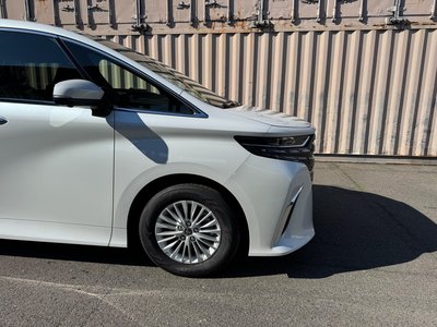 2026 Toyota ALPHARD — фото 21