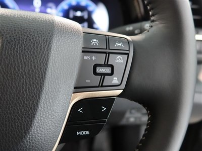 صورة 17 لـ 2024 Toyota CROWN SPORT