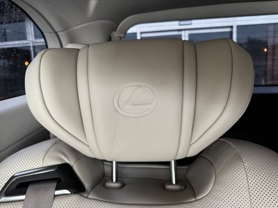 2025 Lexus LM thumbnail 58