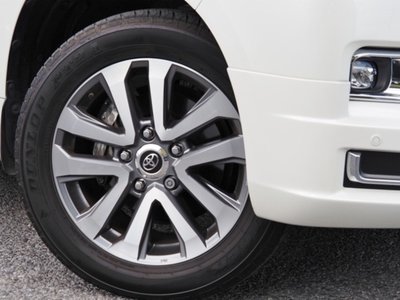 2020 Toyota LAND CRUISER 200 — фото 18