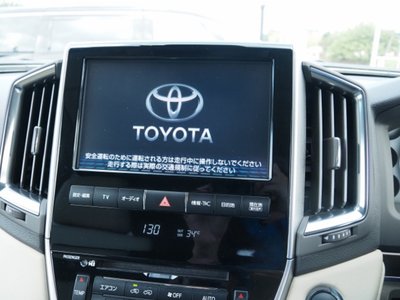 2020 Toyota LAND CRUISER 200 — фото 43