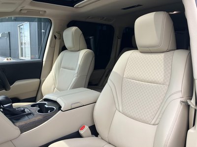 2023 Toyota LAND CRUISER 300 — фото 64